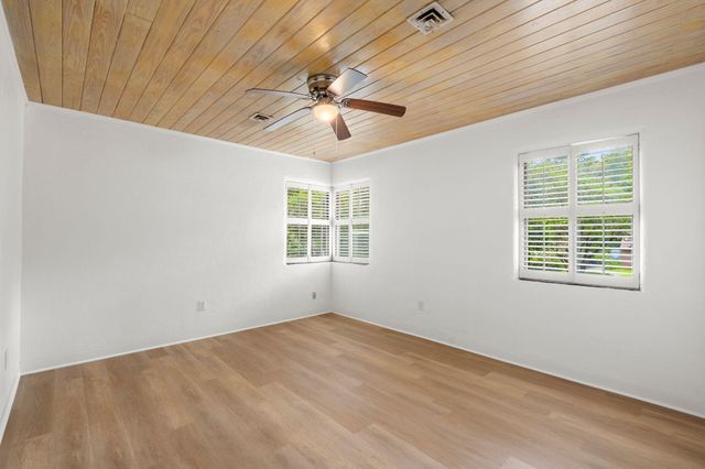 279 Perryclear Street, Orangeburg, SC 29115