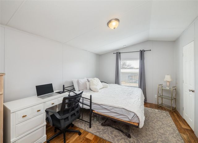 456 Saturn, Kingsland, TX 78639