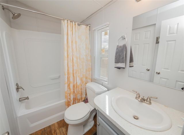 456 Saturn, Kingsland, TX 78639