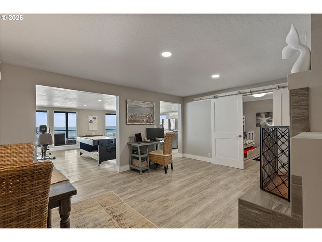 5095 W BELLE Cir, Depoe Bay, OR 97341