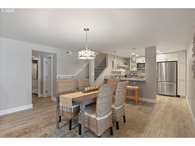 5095 W BELLE Cir, Depoe Bay, OR 97341