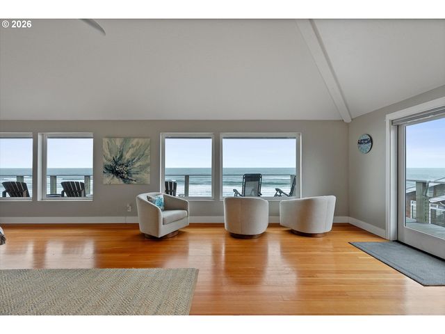 5095 W BELLE Cir, Depoe Bay, OR 97341