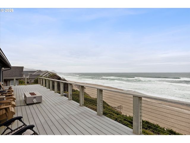 5095 W BELLE Cir, Depoe Bay, OR 97341