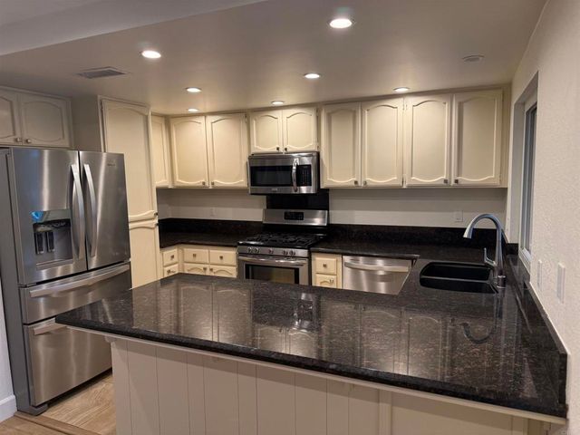 2471 Nielsen Street, El Cajon, CA 92020