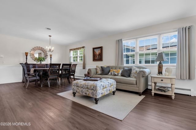 108 Torrey Pines Drive, Toms River, NJ 08757