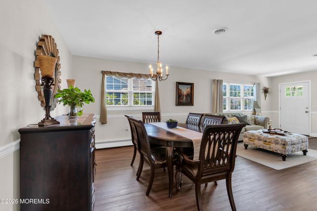 108 Torrey Pines Drive, Toms River, NJ 08757