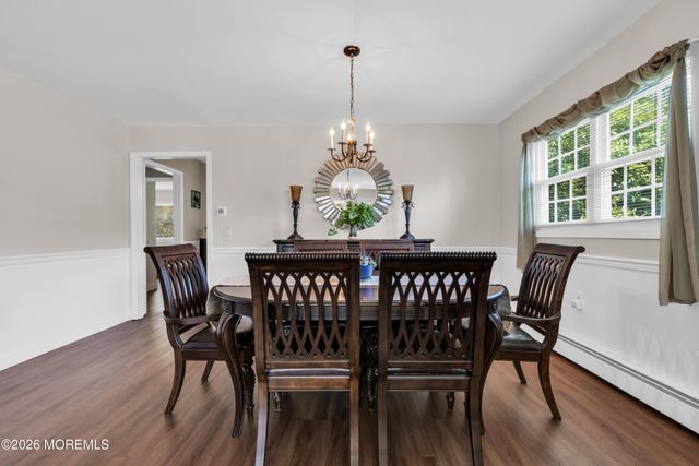 108 Torrey Pines Drive, Toms River, NJ 08757