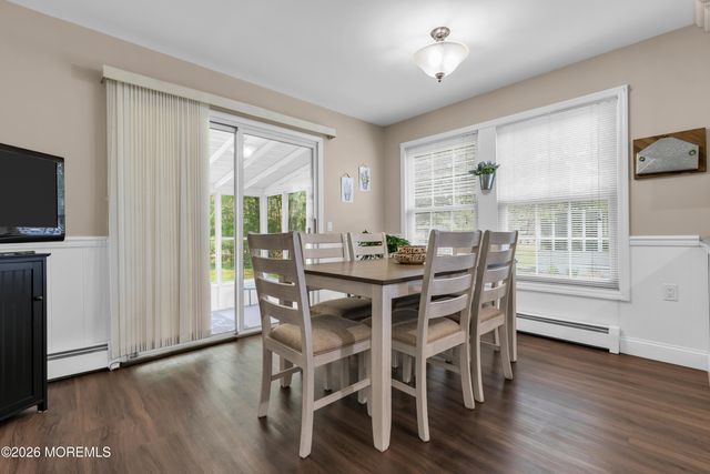 108 Torrey Pines Drive, Toms River, NJ 08757