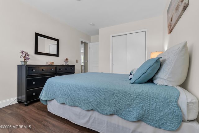 108 Torrey Pines Drive, Toms River, NJ 08757