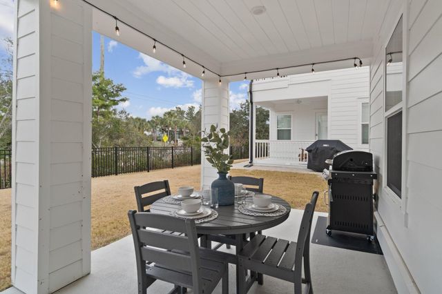 49 Seaboard Lane, Santa Rosa Beach, FL 32459