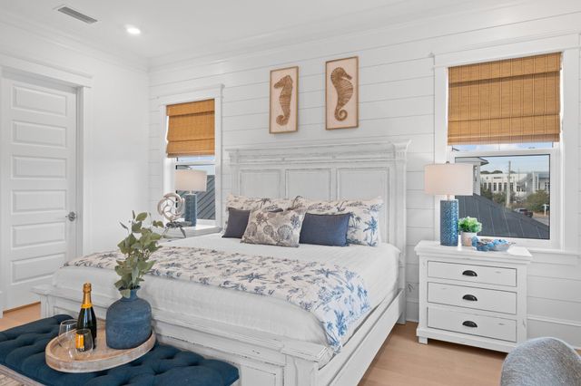 49 Seaboard Lane, Santa Rosa Beach, FL 32459