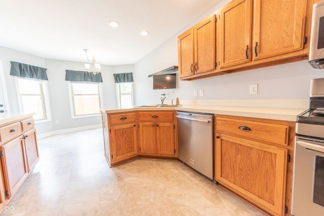 3409 Victoria Avenue, Columbus, IN 47203