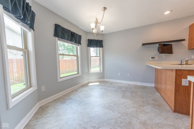 3409 Victoria Avenue, Columbus, IN 47203