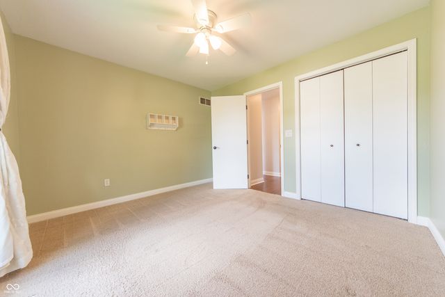 3409 Victoria Avenue, Columbus, IN 47203