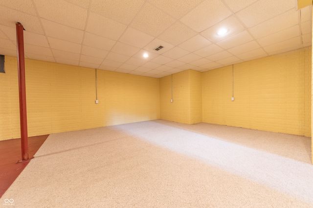3409 Victoria Avenue, Columbus, IN 47203