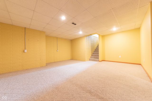 3409 Victoria Avenue, Columbus, IN 47203