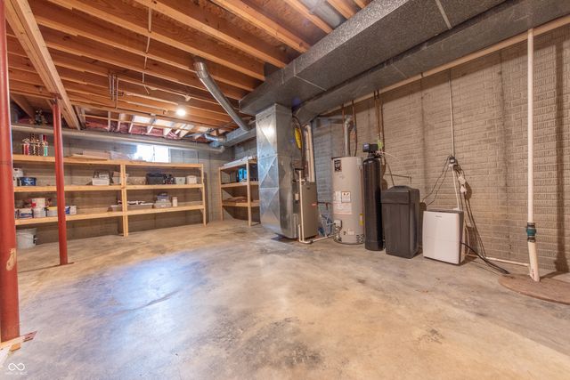 3409 Victoria Avenue, Columbus, IN 47203