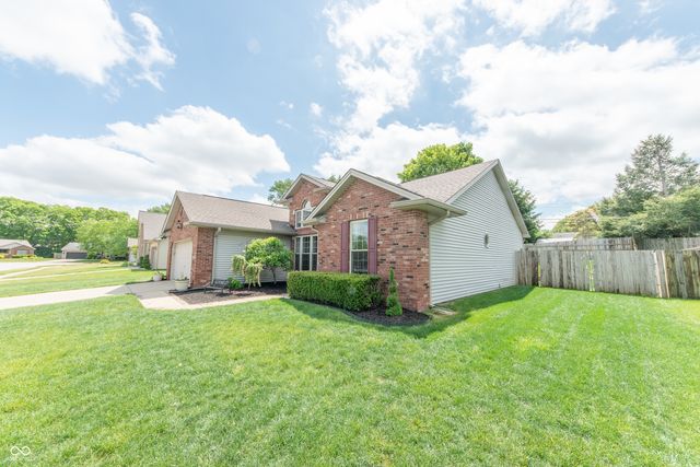 3409 Victoria Avenue, Columbus, IN 47203