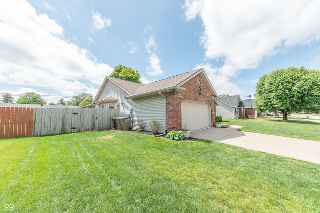 3409 Victoria Avenue, Columbus, IN 47203
