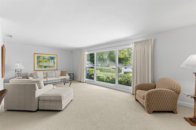 2670 WESTCHESTER DRIVE N, Clearwater, FL 33761