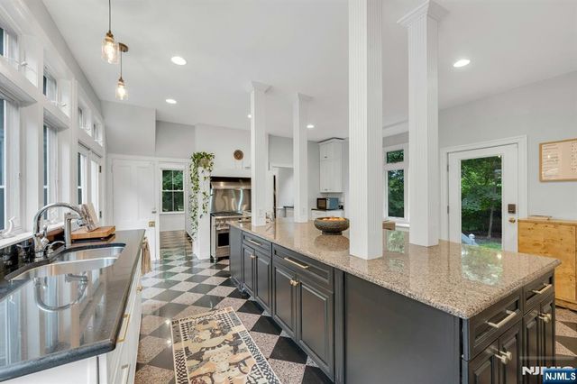 42 Llewellyn Road, Montclair, NJ 07042