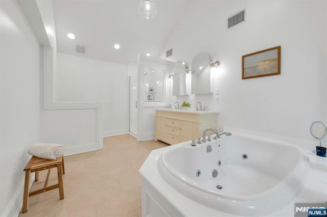 42 Llewellyn Road, Montclair, NJ 07042
