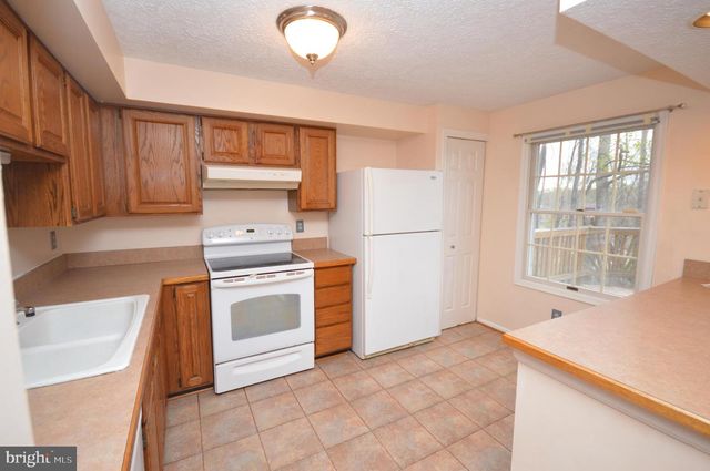 201 RIDGECREST CT, Stafford, VA 22554