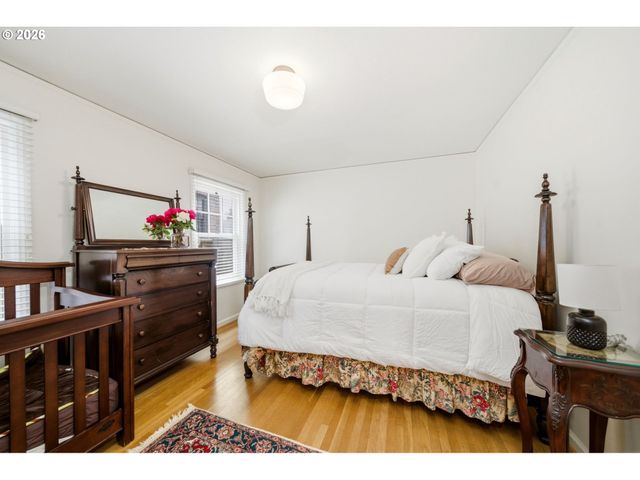 3203 Ne KLICKITAT St, Portland, OR 97212
