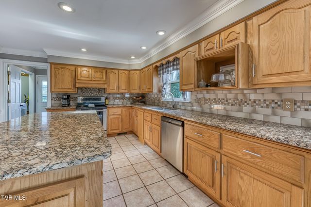 1237 White Top Road, Bluff City, TN 37618