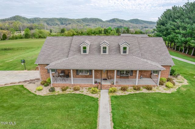 1237 White Top Road, Bluff City, TN 37618