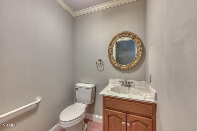 1237 White Top Road, Bluff City, TN 37618