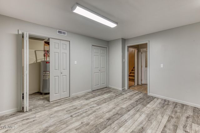 1237 White Top Road, Bluff City, TN 37618