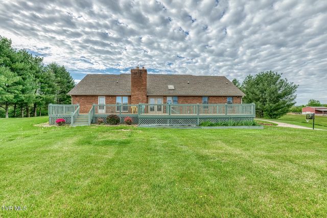1237 White Top Road, Bluff City, TN 37618