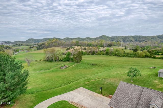 1237 White Top Road, Bluff City, TN 37618