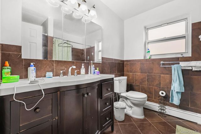 124 Scott Avenue, Yonkers, NY 10704