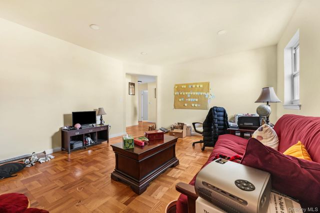 124 Scott Avenue, Yonkers, NY 10704