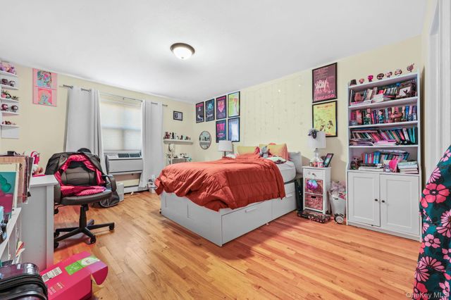 124 Scott Avenue, Yonkers, NY 10704