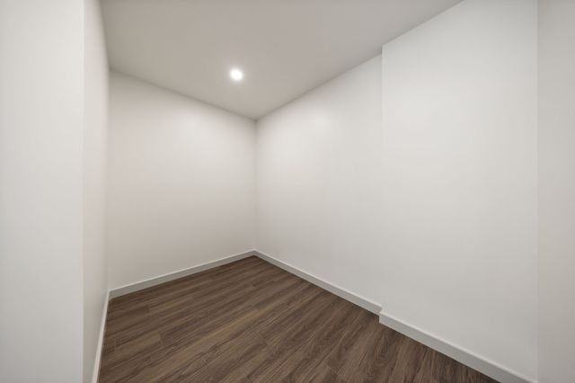 200 S Shore Drive, Dallas, TX 75216
