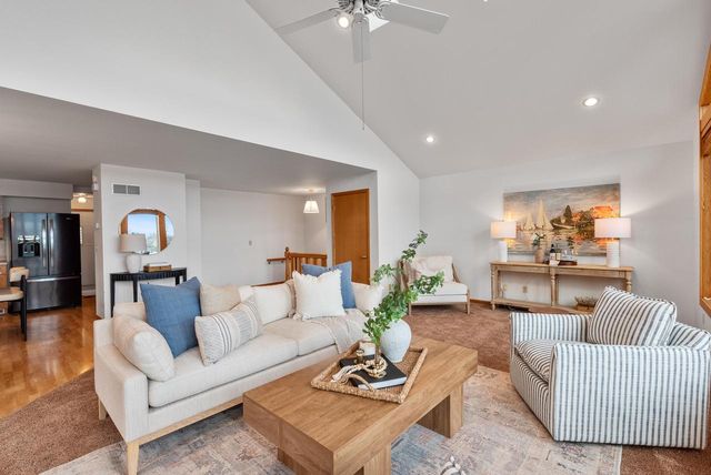 N50W35328 Wisconsin AVENUE, Oconomowoc, WI 53066