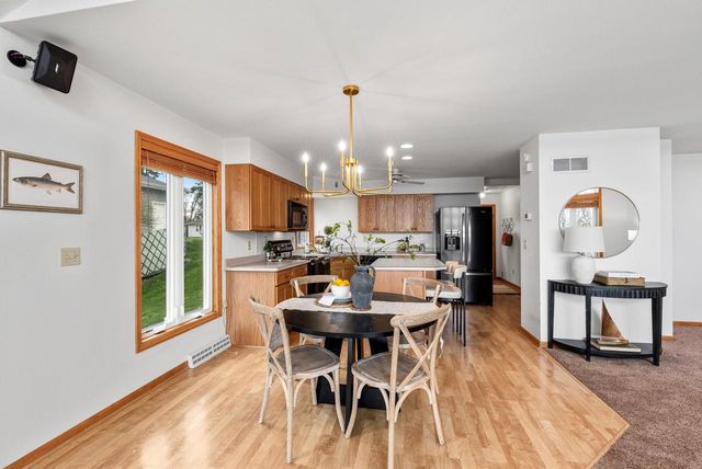 N50W35328 Wisconsin AVENUE, Oconomowoc, WI 53066