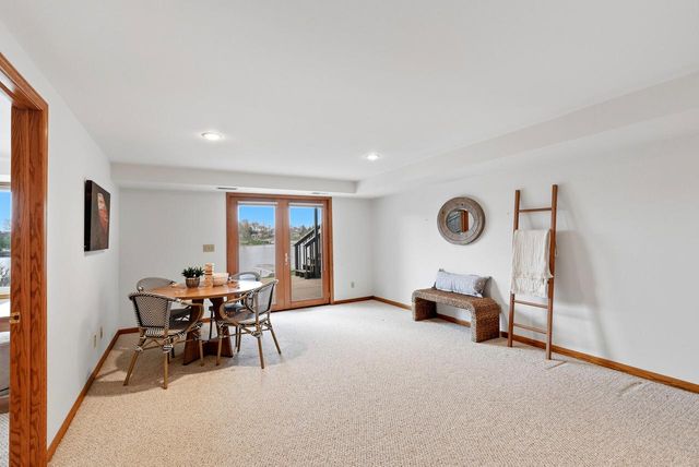 N50W35328 Wisconsin AVENUE, Oconomowoc, WI 53066