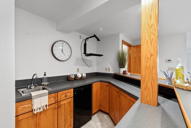 N50W35328 Wisconsin AVENUE, Oconomowoc, WI 53066