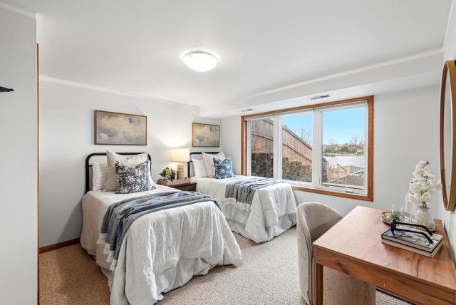N50W35328 Wisconsin AVENUE, Oconomowoc, WI 53066