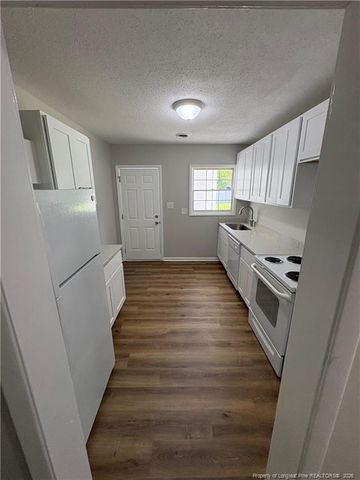 2690 Belhaven Road, Fayetteville, NC 28306