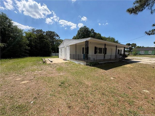 2690 Belhaven Road, Fayetteville, NC 28306