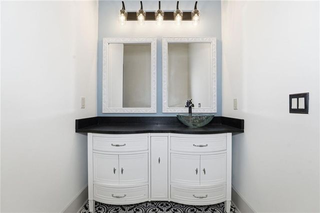 738 Overlook Trail, Acworth, GA 30101
