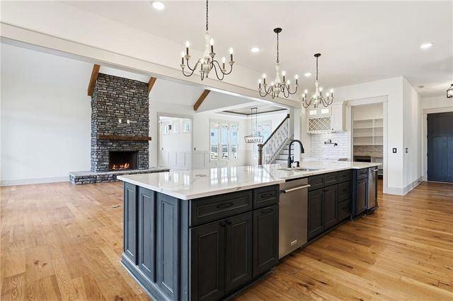 738 Overlook Trail, Acworth, GA 30101