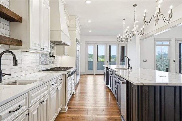 738 Overlook Trail, Acworth, GA 30101