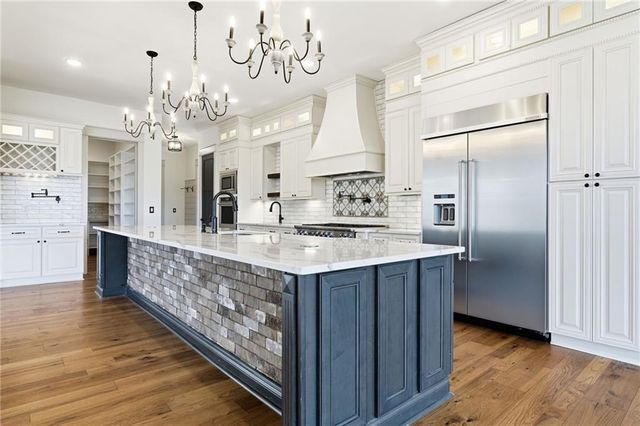738 Overlook Trail, Acworth, GA 30101