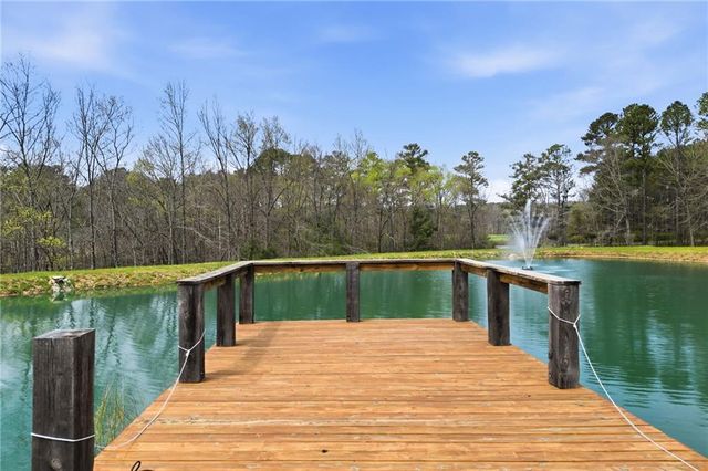 738 Overlook Trail, Acworth, GA 30101